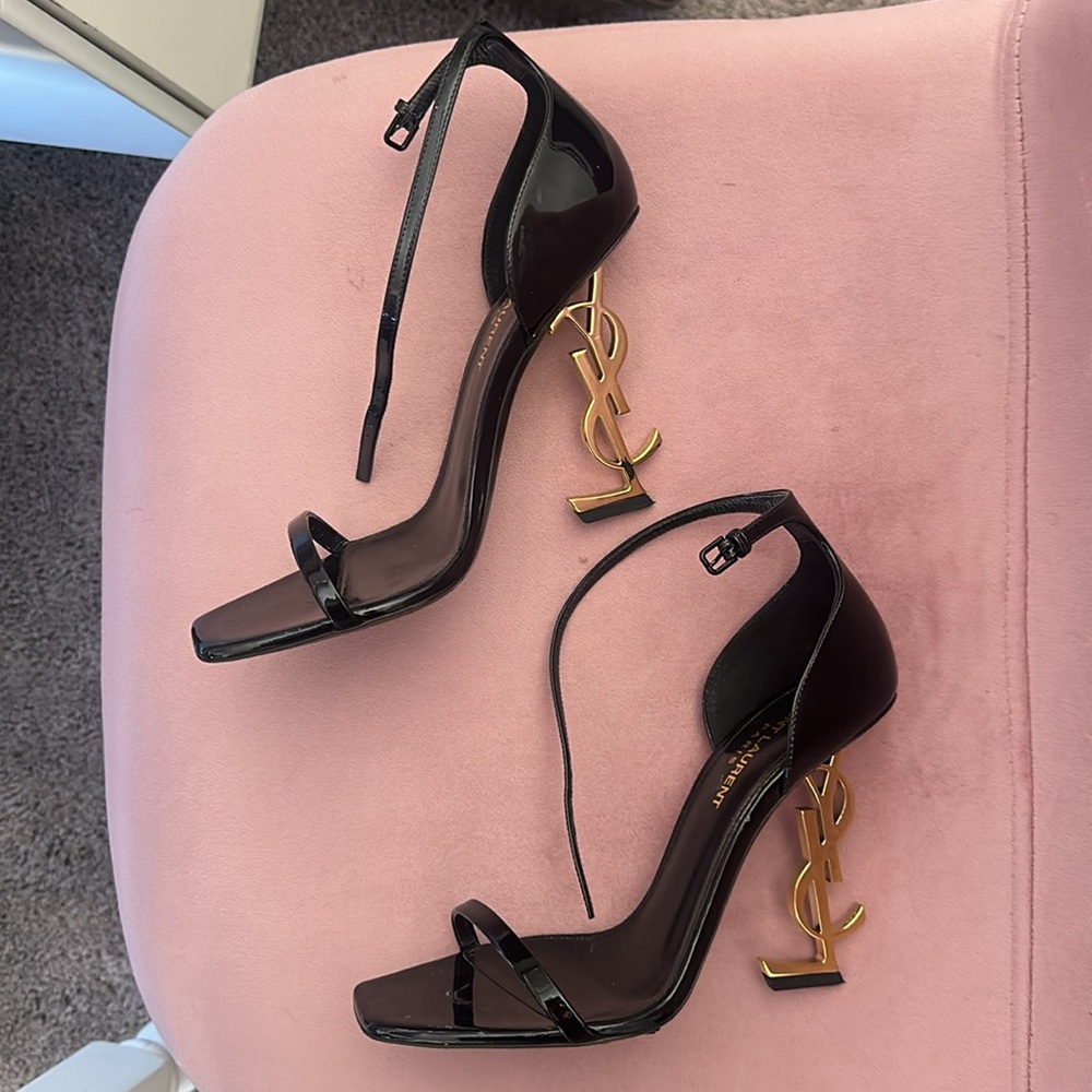 Yves Saint Laurent Black and Gold Heels